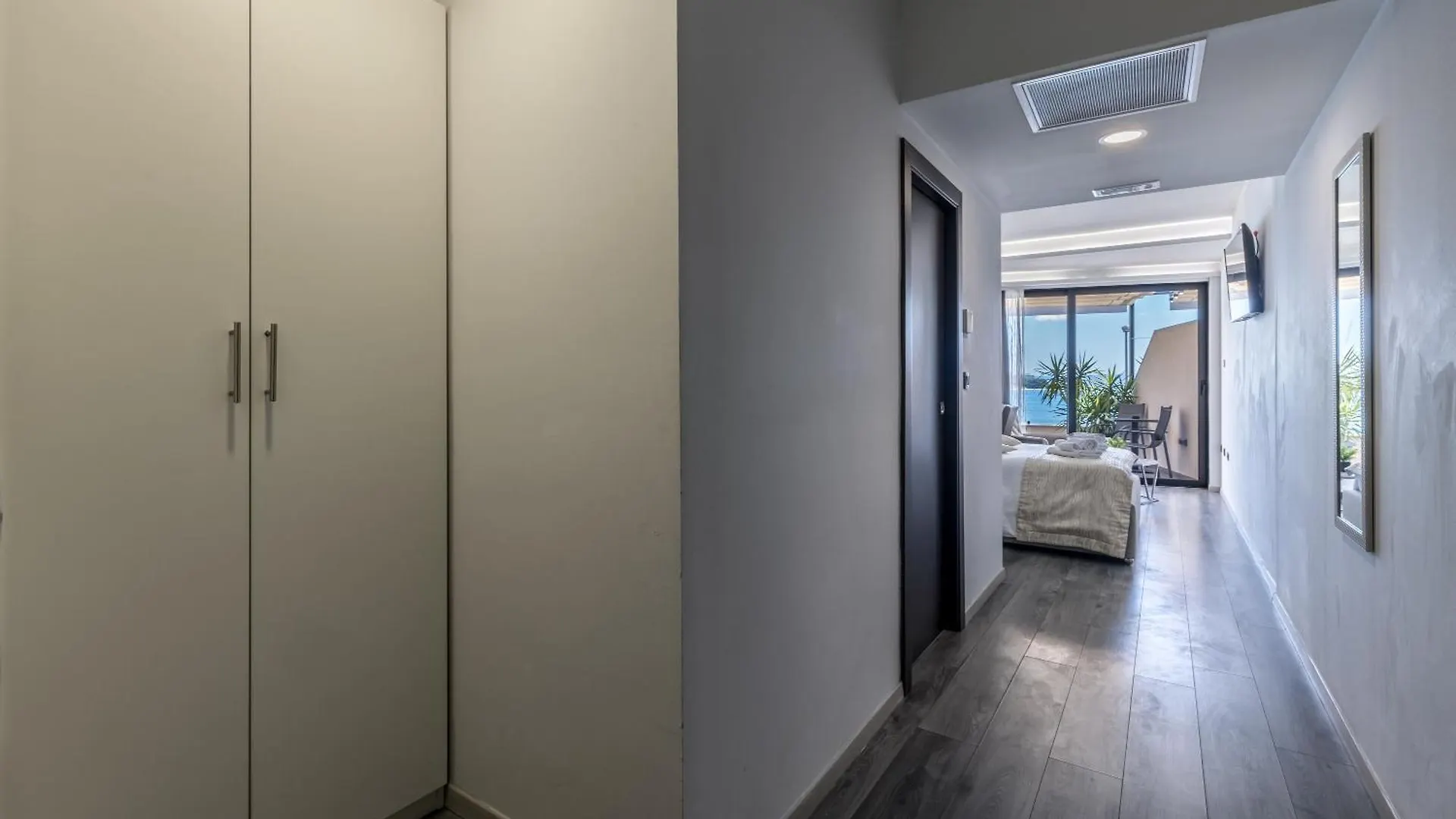 Sea View Luxury Rooms Seven Of Nine Split