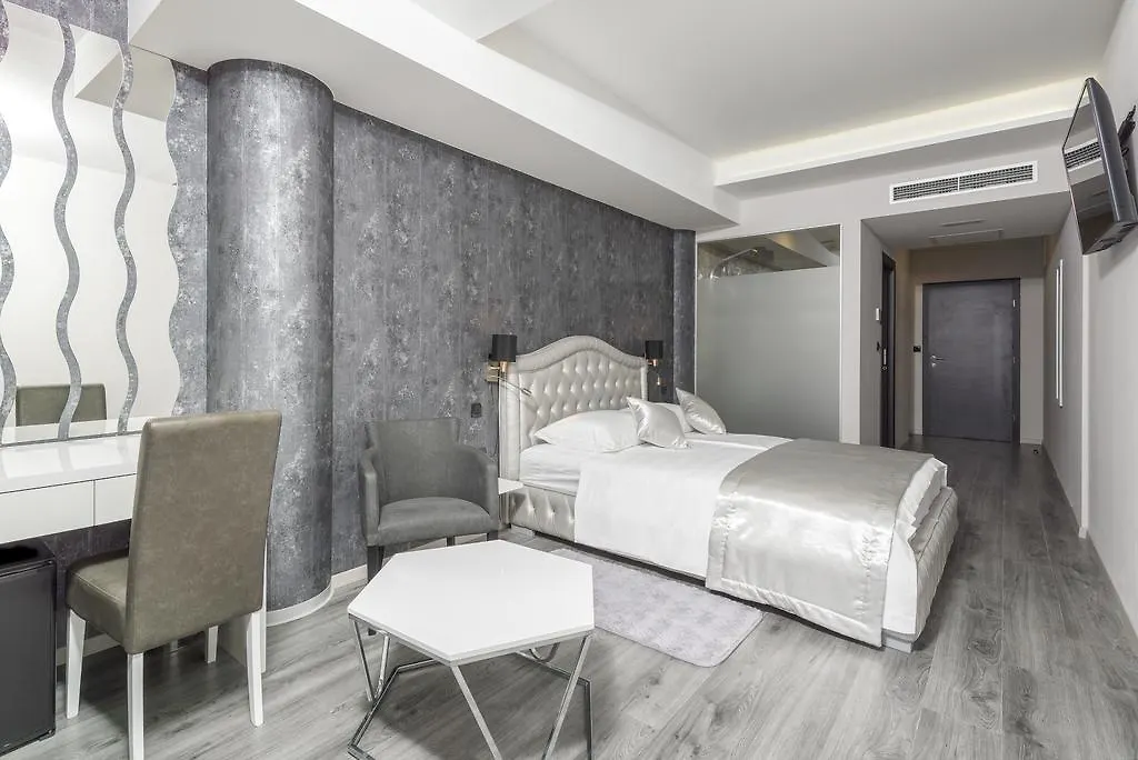 **** 게스트하우스 Luxury Rooms 