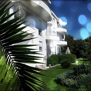 luxury-apartments-zana.hotelinzadar.com/