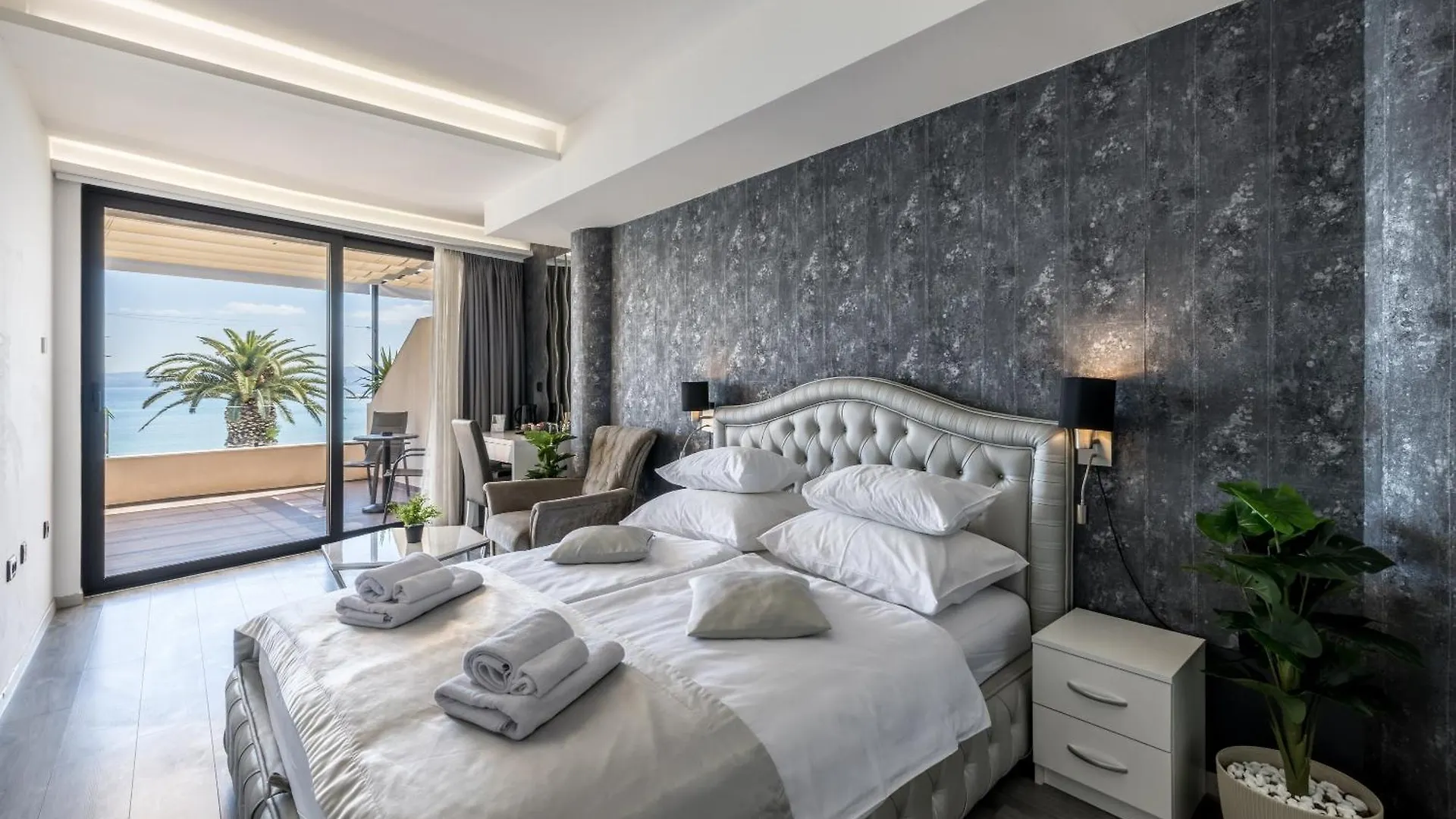 Guest house Sea View Luxury Rooms Seven Of Nine Split