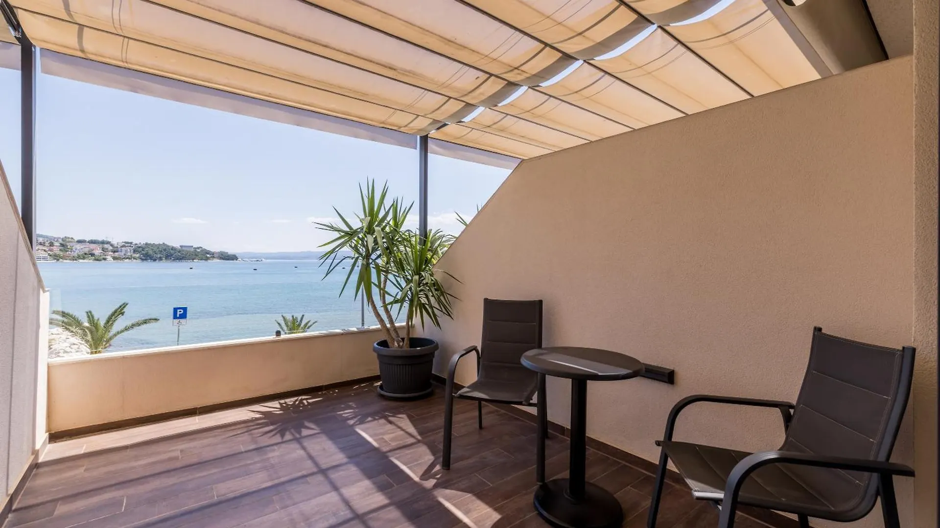 Sea View Luxury Rooms Seven Of Nine Split